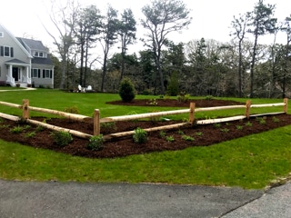 green lush lawn, thanks to Dependable Landscaping